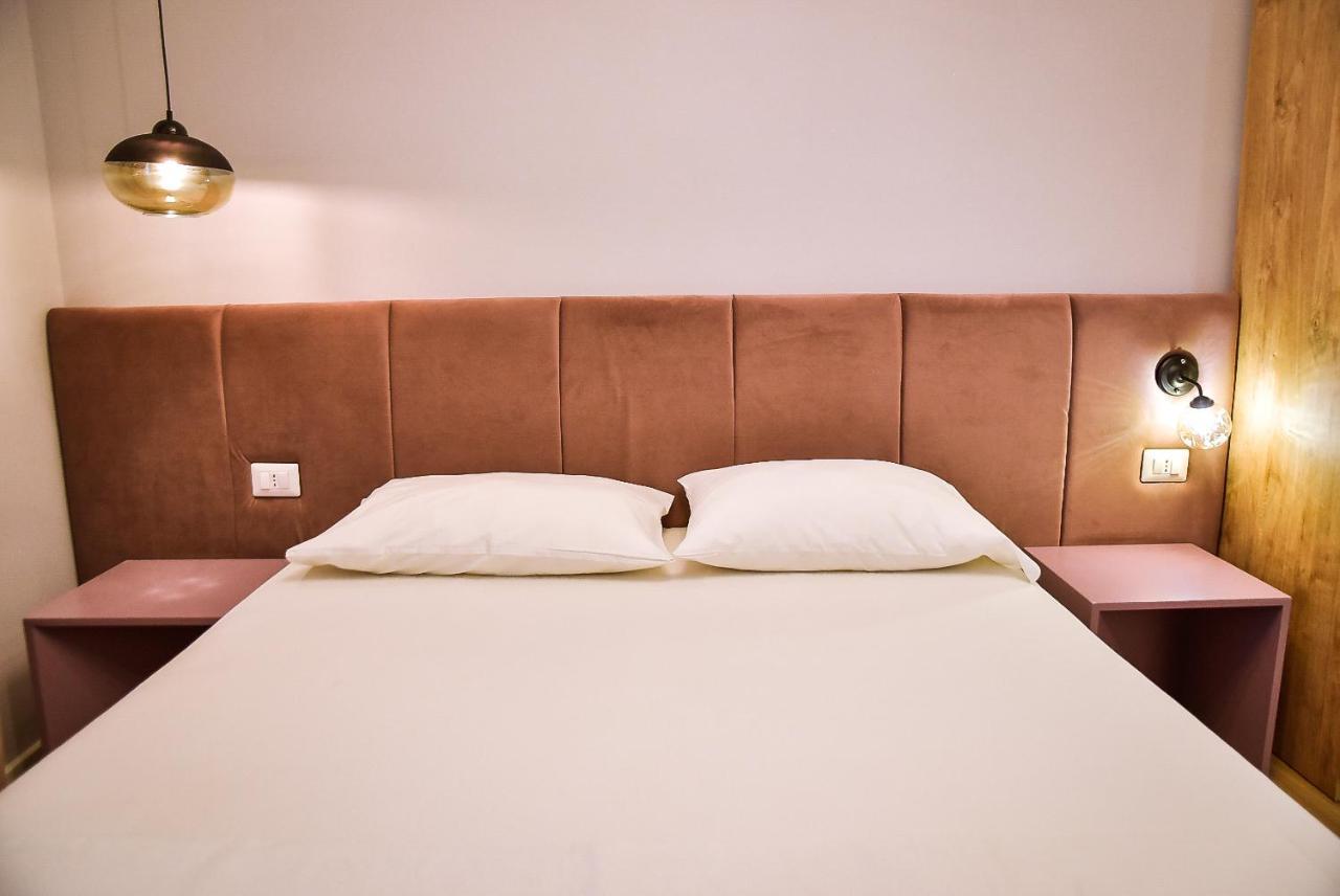 Hotel Jurgen Rinas Zewnętrze zdjęcie